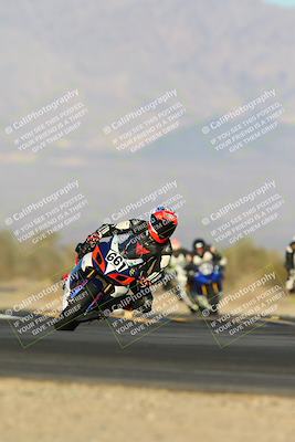 media/Dec-07-2024-CVMA (Sat) [[21c5f1ef85]]/Race 12-Supersport Middleweight/